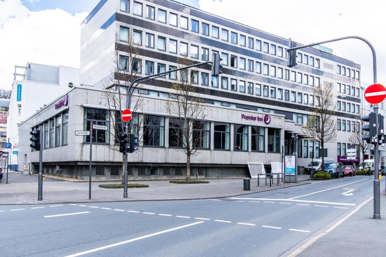 Premier Inn Wuppertal City Centre Bagian luar foto