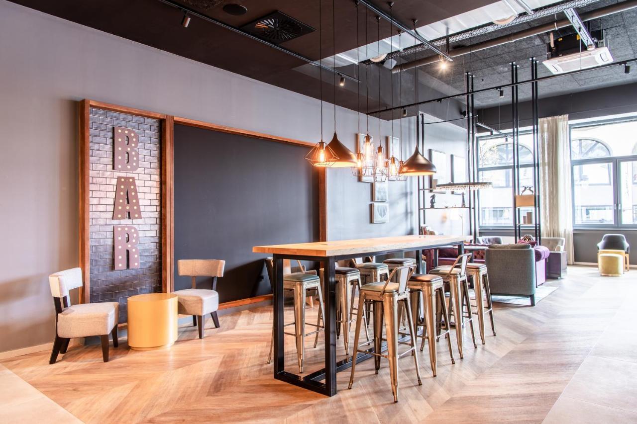 Premier Inn Wuppertal City Centre Bagian luar foto
